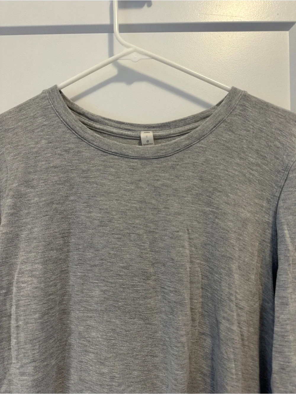 Lululemon Athletica Gray Cotton Love Long Sleeve T-shirt Size 8 Women’s - Picture 3 of 6